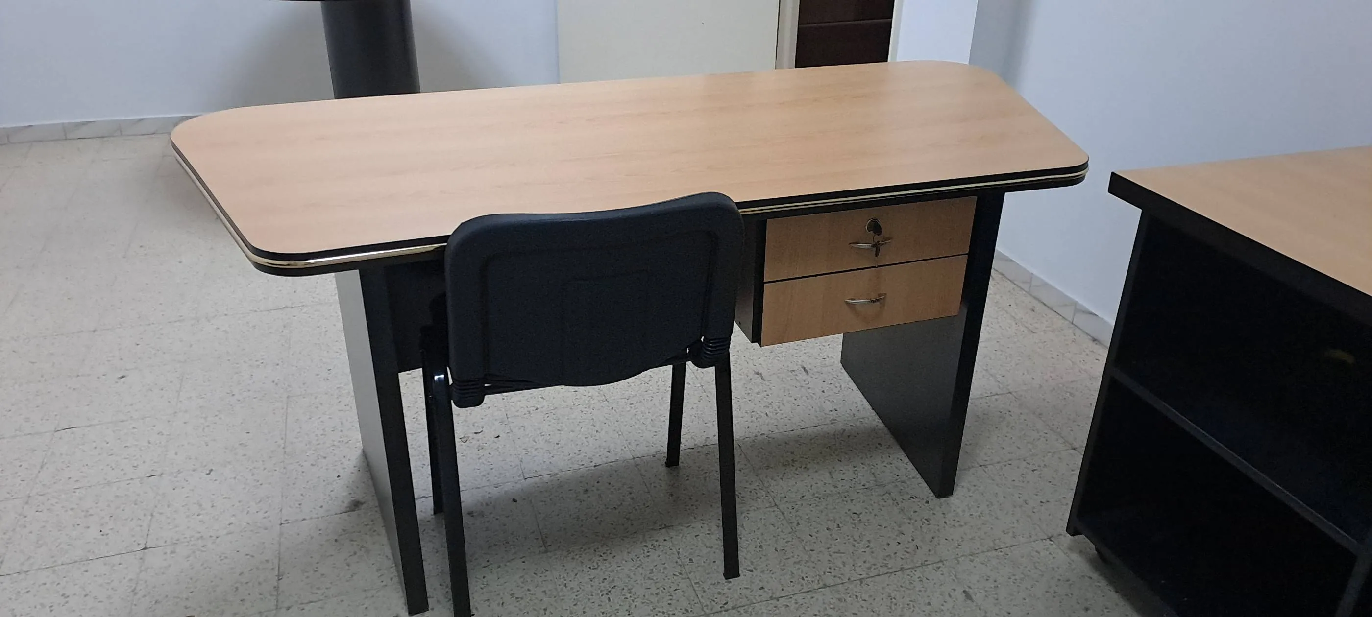 Meuble bureau en état parfait