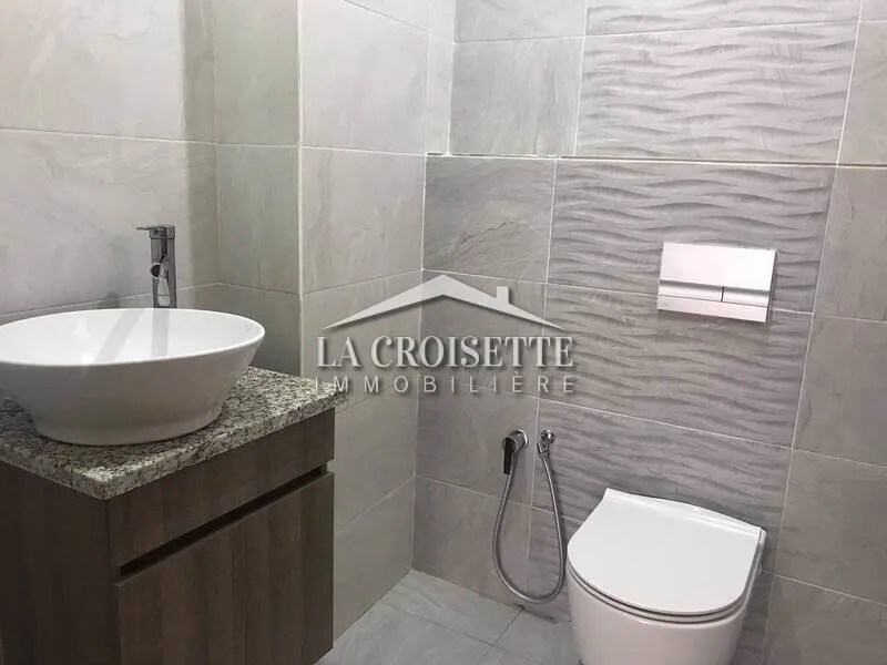 Appartement S+2 à La Soukra MAL1745