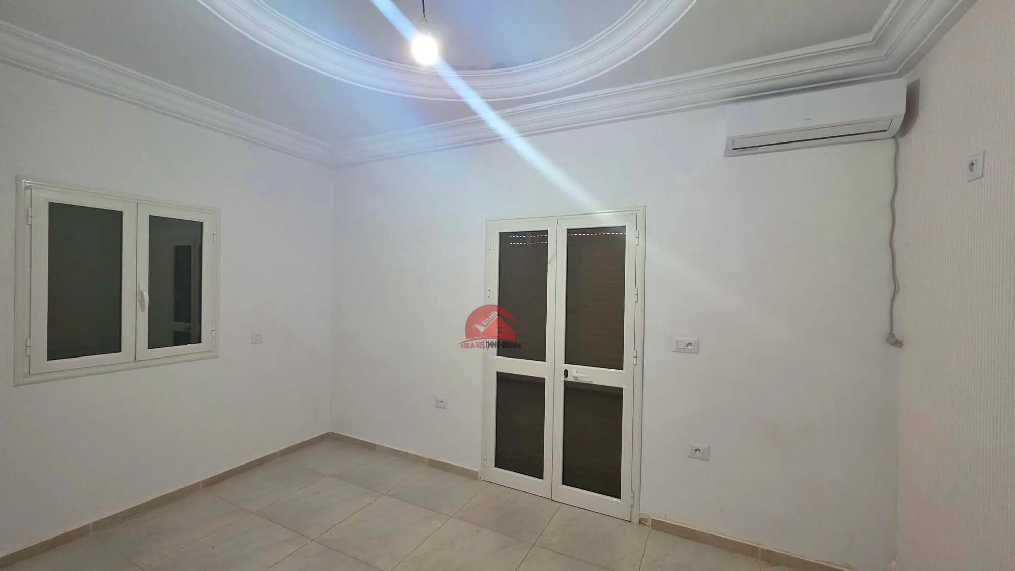 A LOUER VILLA SANS MEUBLES À HOUMT SOUK DJERBA - RÉF L767
