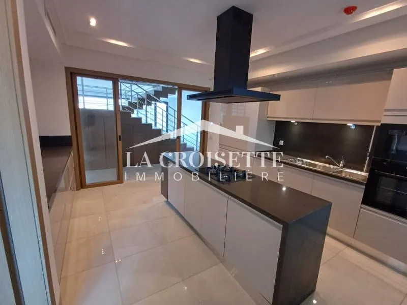 Duplex S+3 avec terrasse à vendre aux Berges du Lac 2 MDV0179