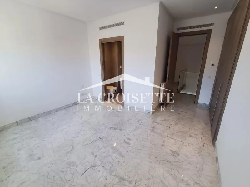 Duplex S+3 avec terrasse à vendre aux Berges du Lac 2 MDV0179