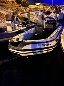 Vendre bateau semi regide
