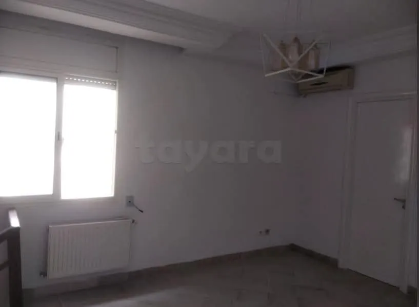 Location DUPLEX S1 vide Ă Ennasr 2