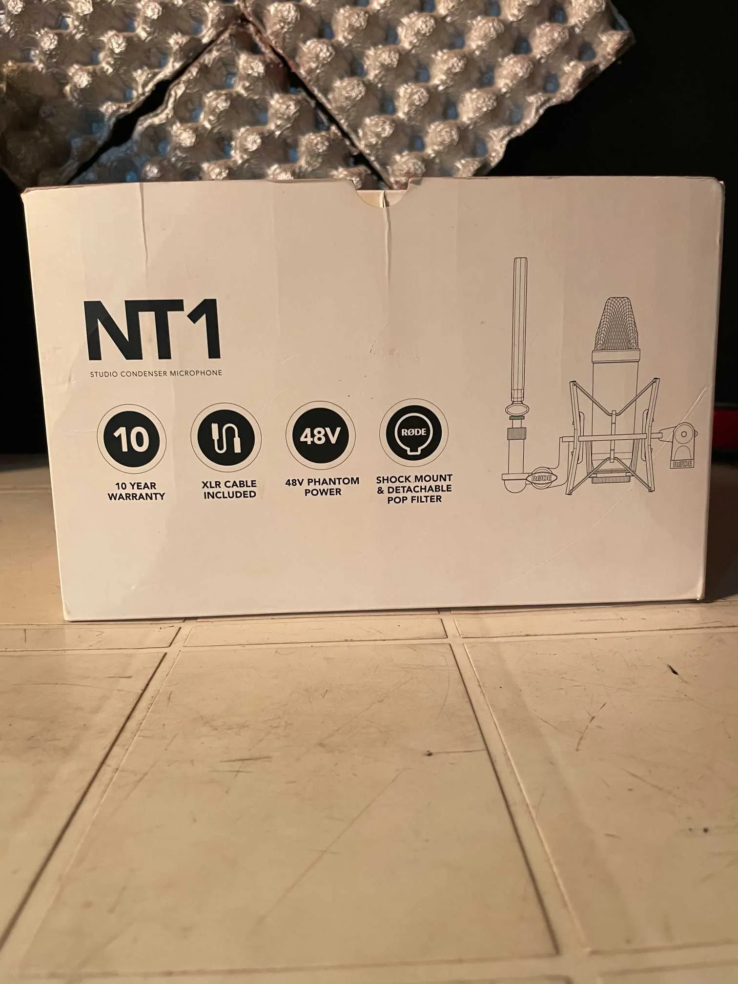 Rode NT1 + Sheild + Scarlett3 Solo + AKG