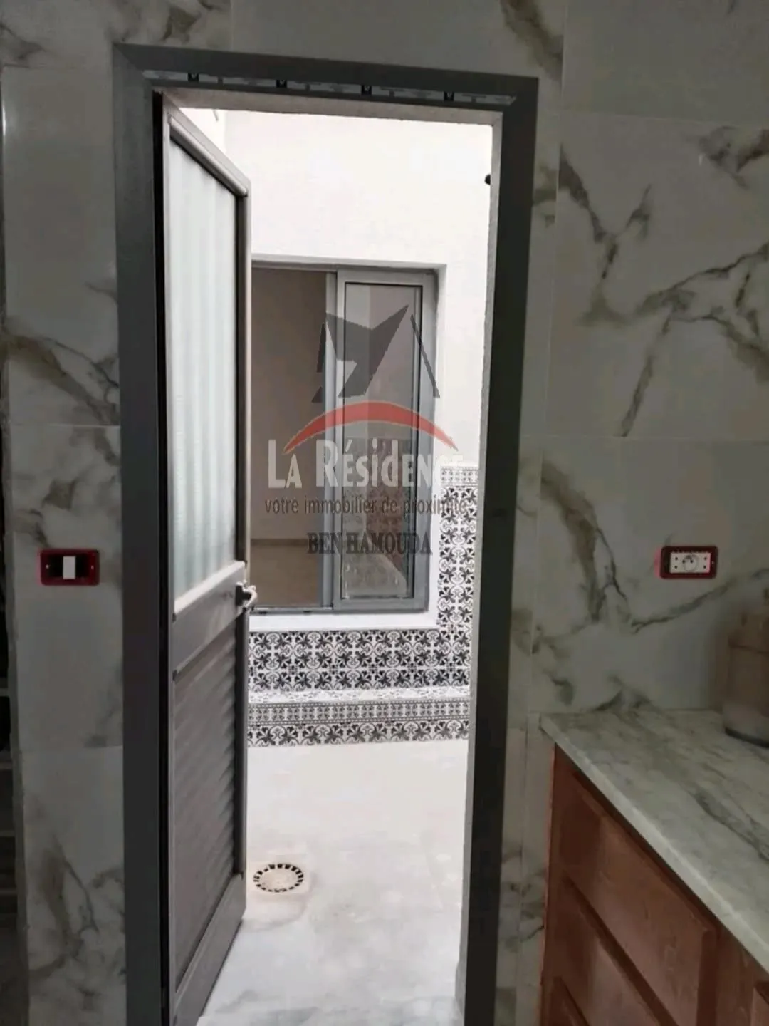  Maison indépendante à vendre ain meriem Bizerte
