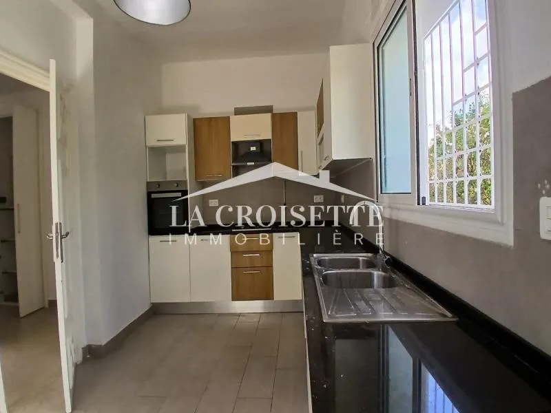 Villa S+5 avec jardin au Lac1 MVL0139
