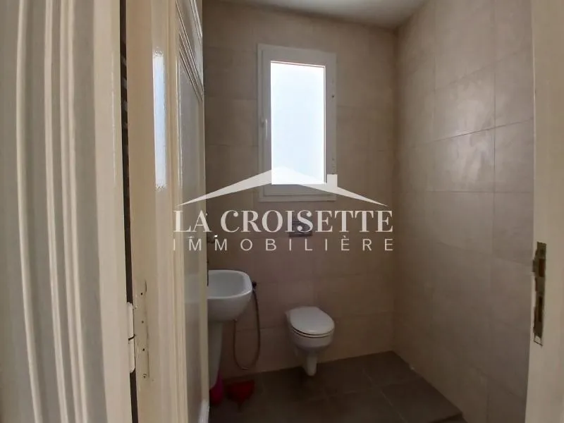 Villa S+5 avec jardin au Lac1 MVL0139