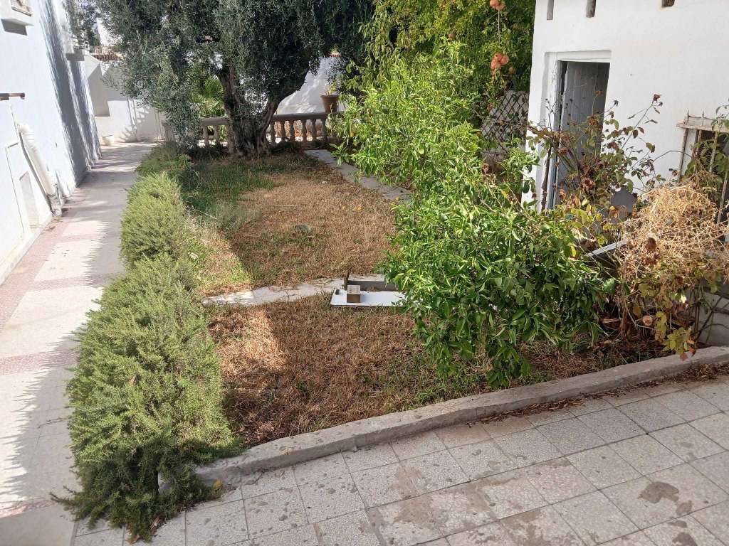 A louer villa pour société S+7 situé  Sousse 3 cadero