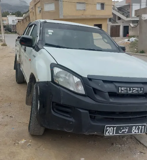 Isuzu Dmax