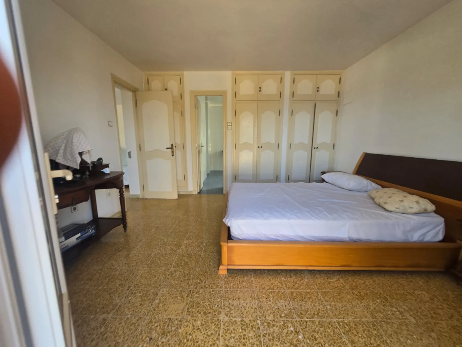 A VENDRE VILLA DIRECT PIEDS DANS L’EAU À CHATT MERIEM