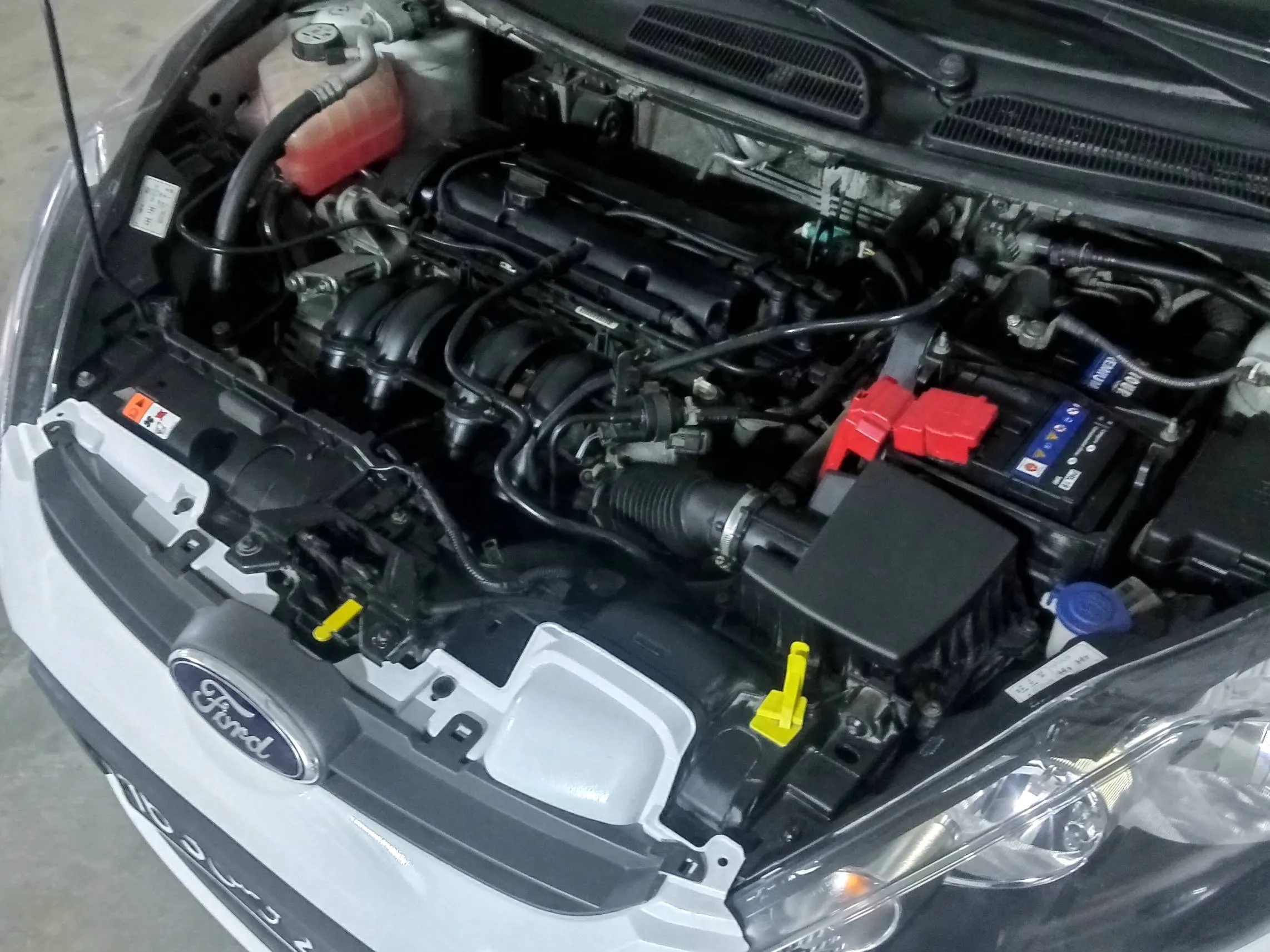 une occasion à ne pas rater Ford fiesta Titanium état neuf