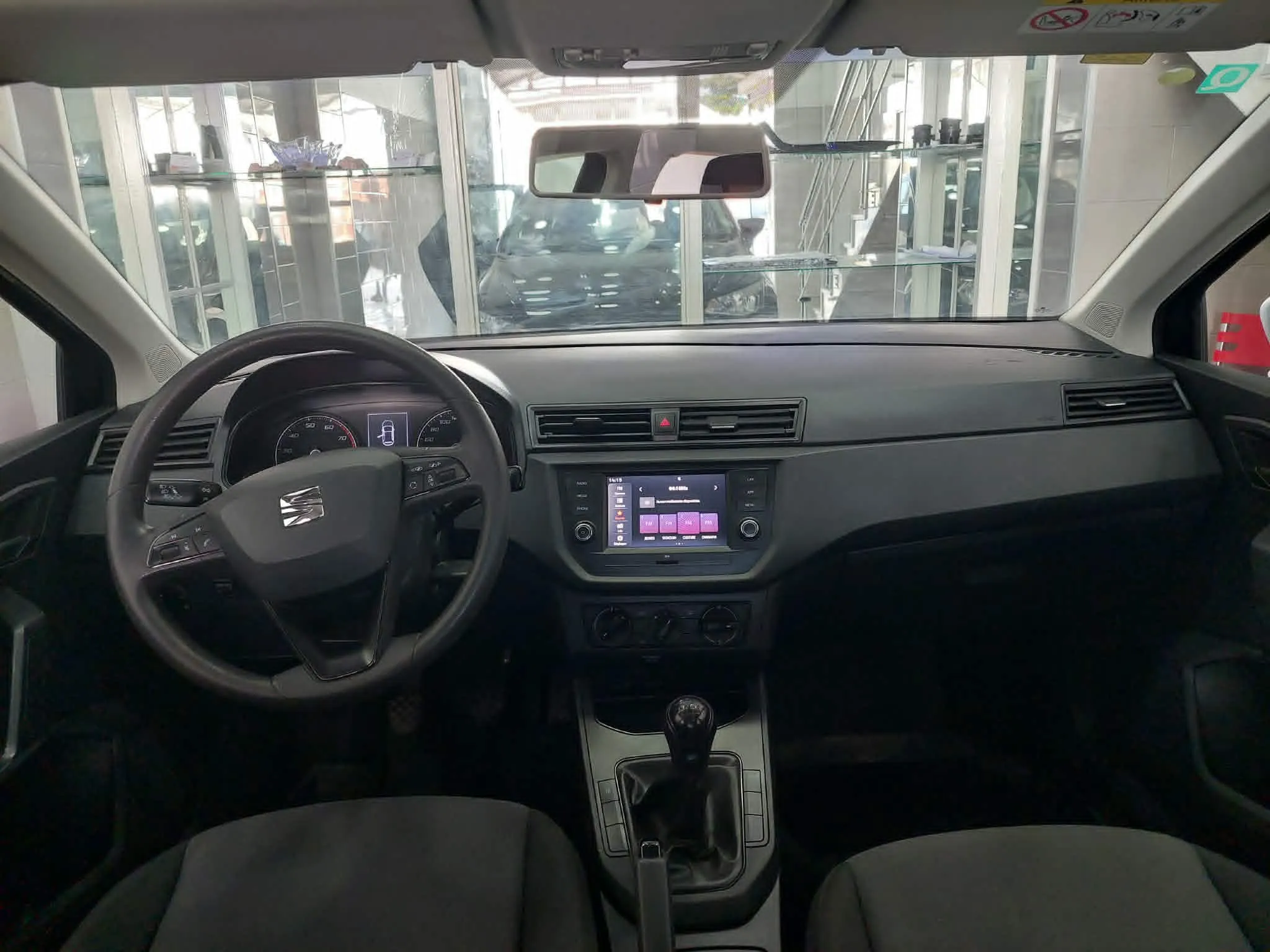 Seat Ibiza -2021 - Tel 98479647