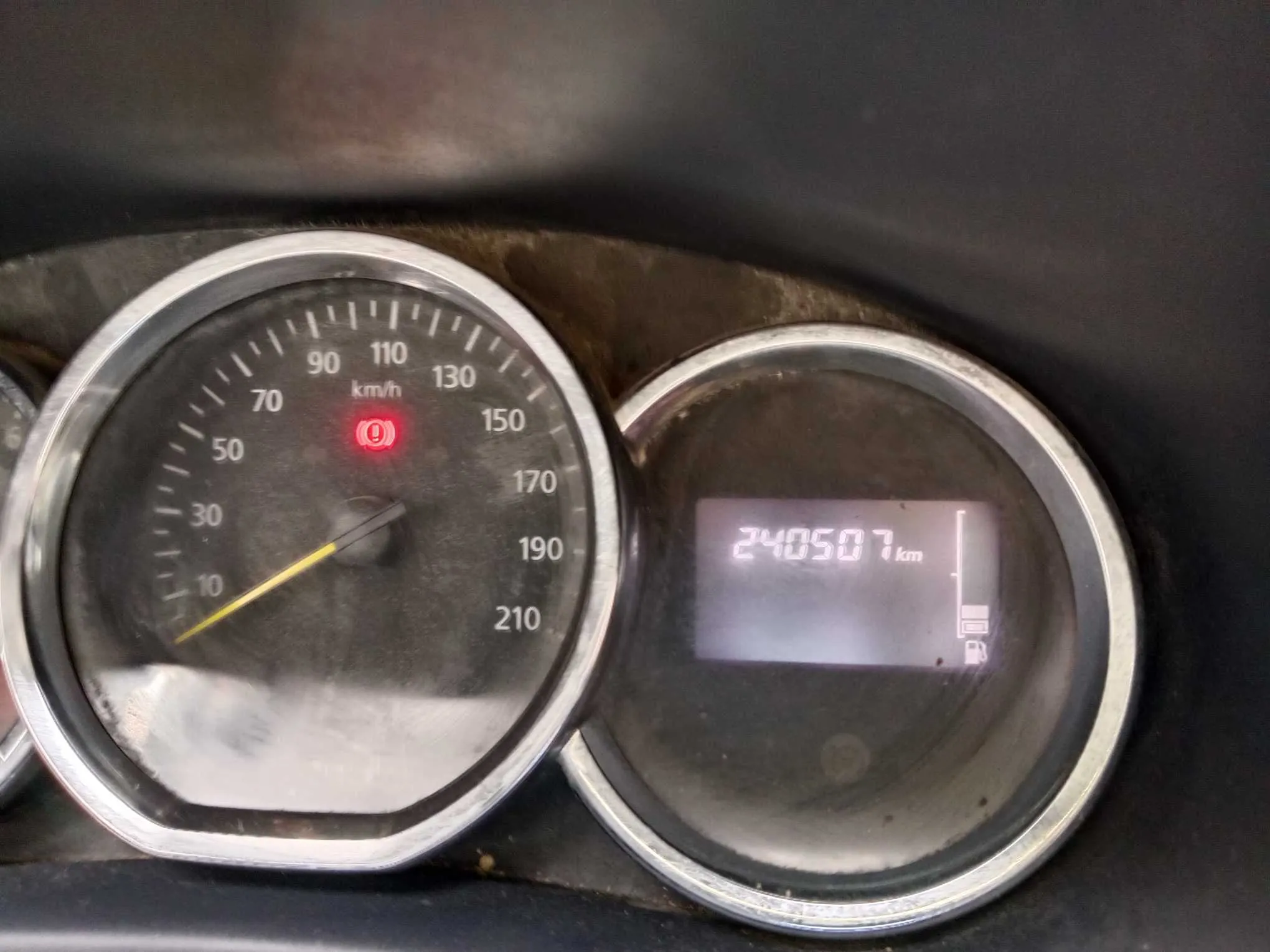 A vendre Symbole 2 Modele 2016