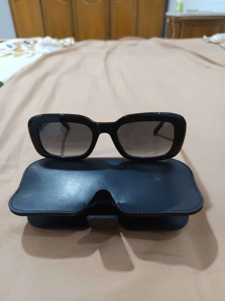 Lunettes solaires 