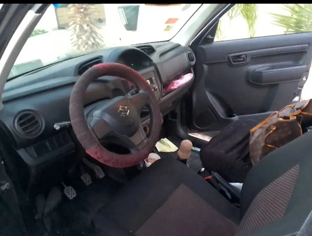 À vendre Suzuki s-presso 