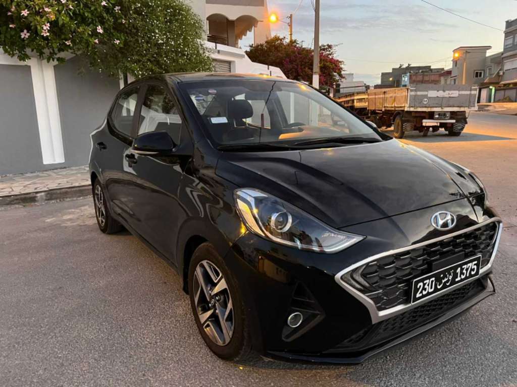 HYUNDAI GRAND I1O SEDAN PREMIÈRE MAIN TOUT OPTIONS 