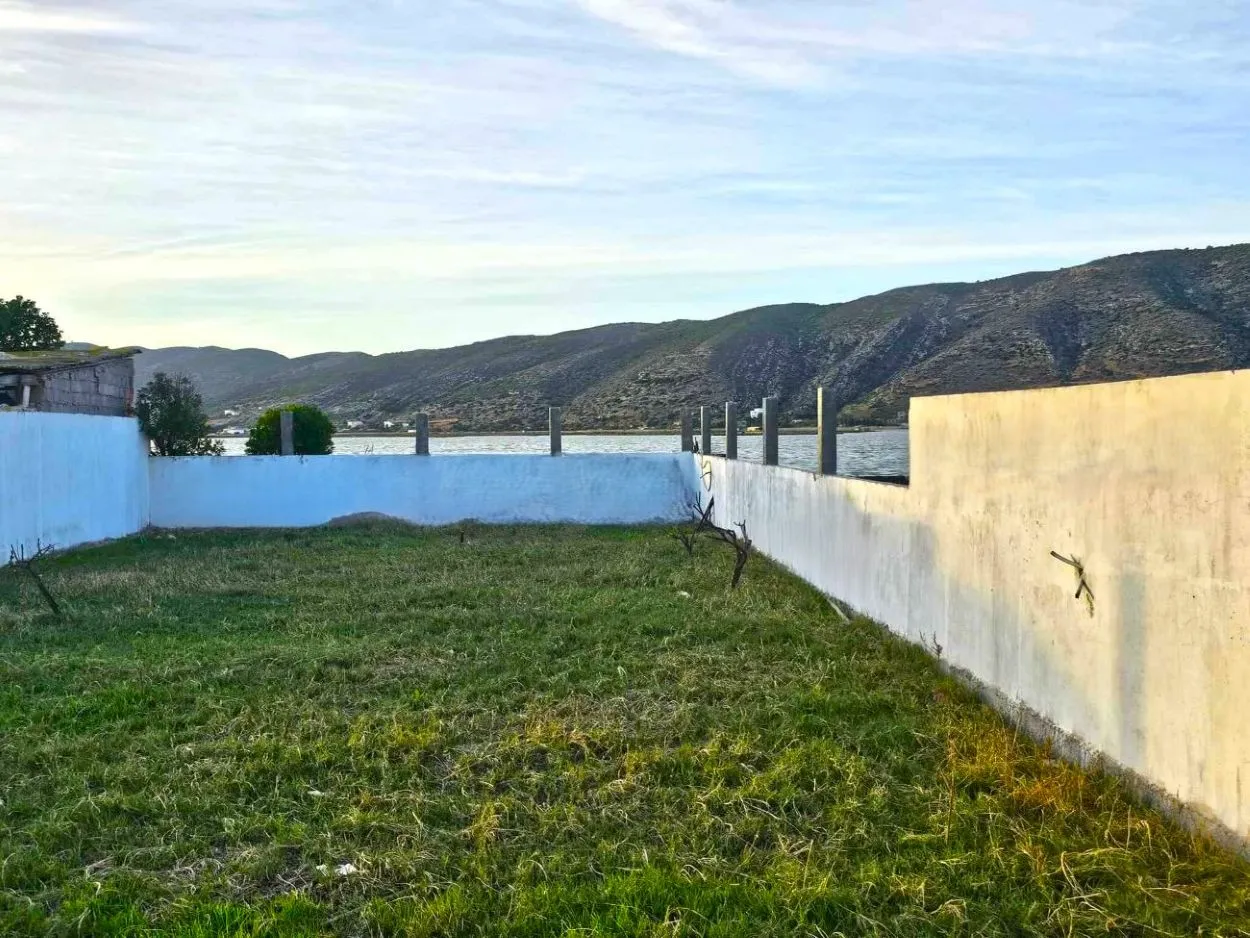 💸Investissez en Pieds dans l’Eau – Villa 500 m² à Ghar ElMelh Rafraf 💰