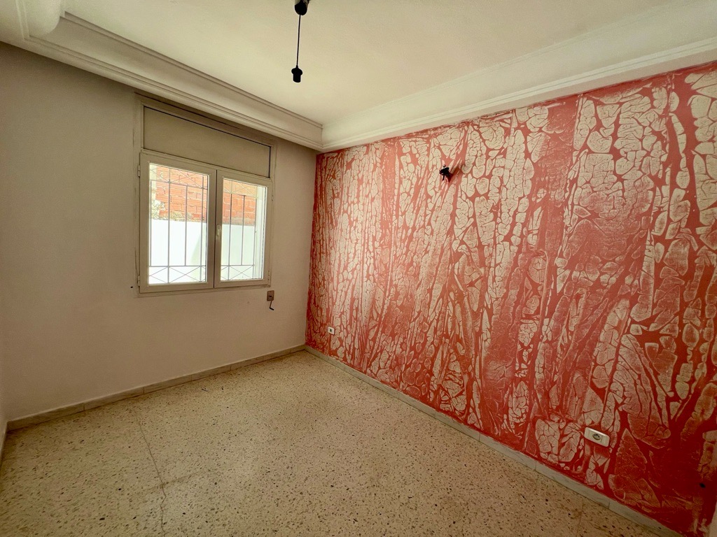 À Vendre – Villa Plain-Pied à Nour Jaâfur 2 (Ariana )