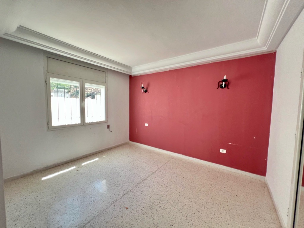 À Vendre – Villa Plain-Pied à Nour Jaâfur 2 (Ariana )