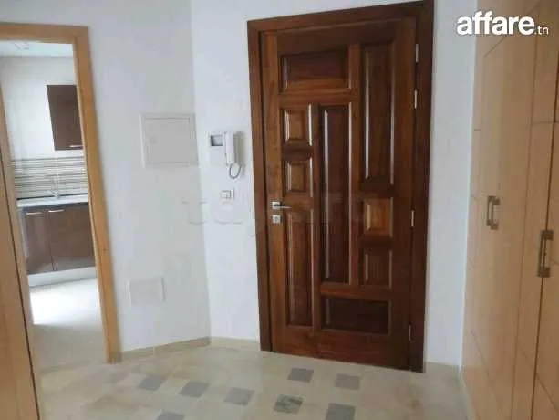 un appartement HAUT STANDING S+1 situé à ENNASR 2
