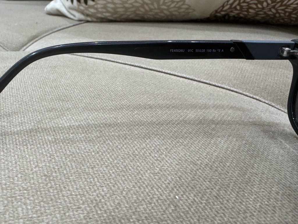 Lunette solaire FENDI