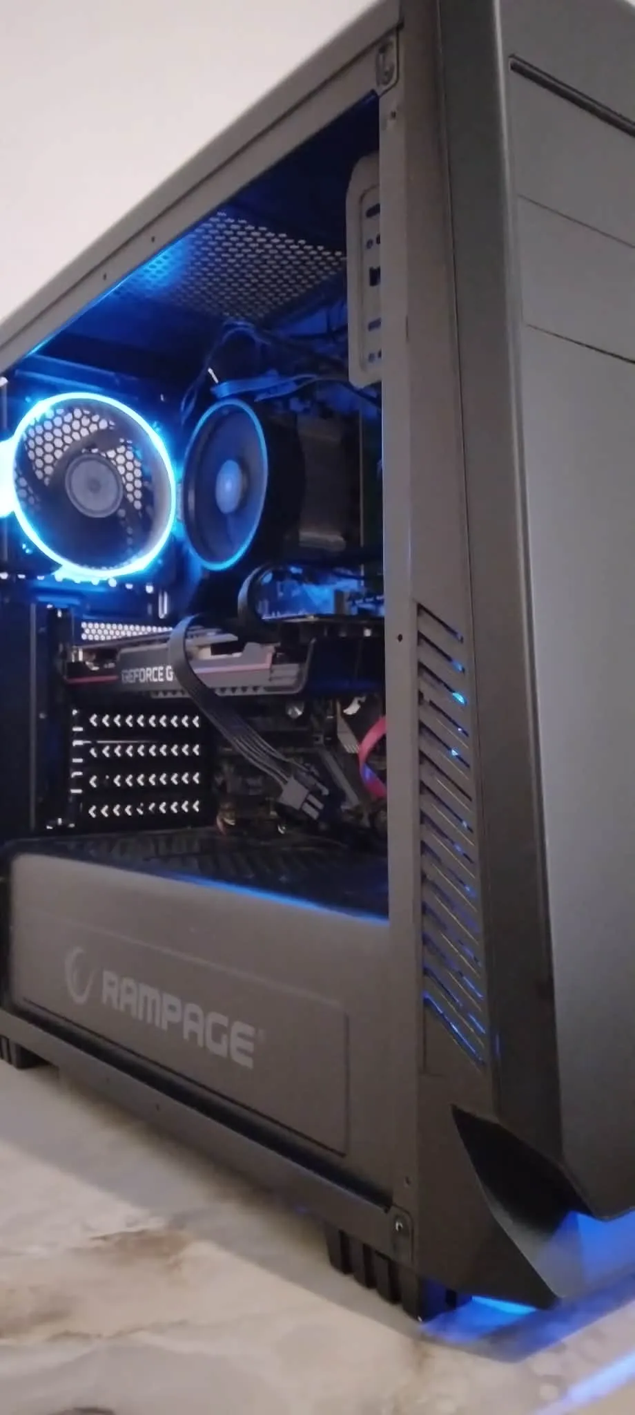 PC Gamer Ryzen 5 3600X 16Go GTX 1080 8Go SSD 480Go