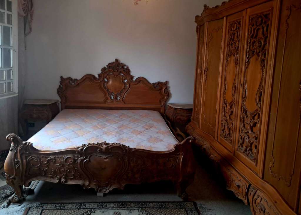 Nabeul vend meubles de prestige