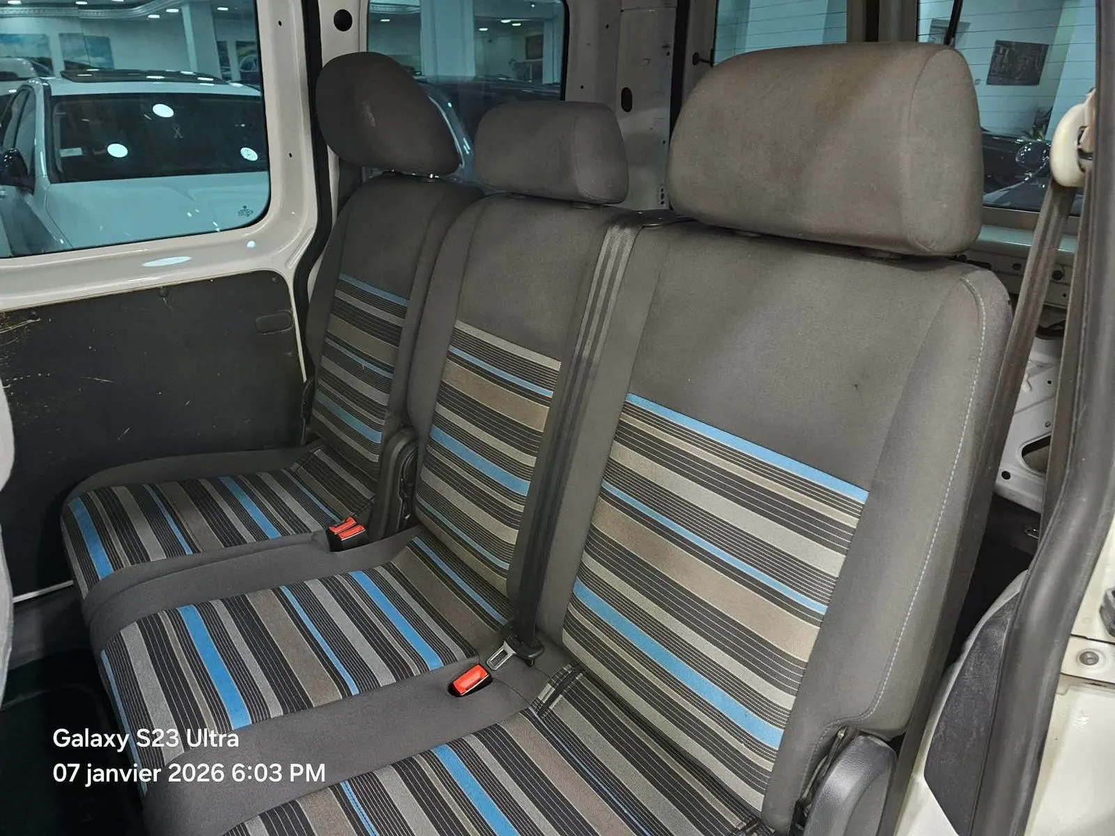 Volkswagen caddy 5 places