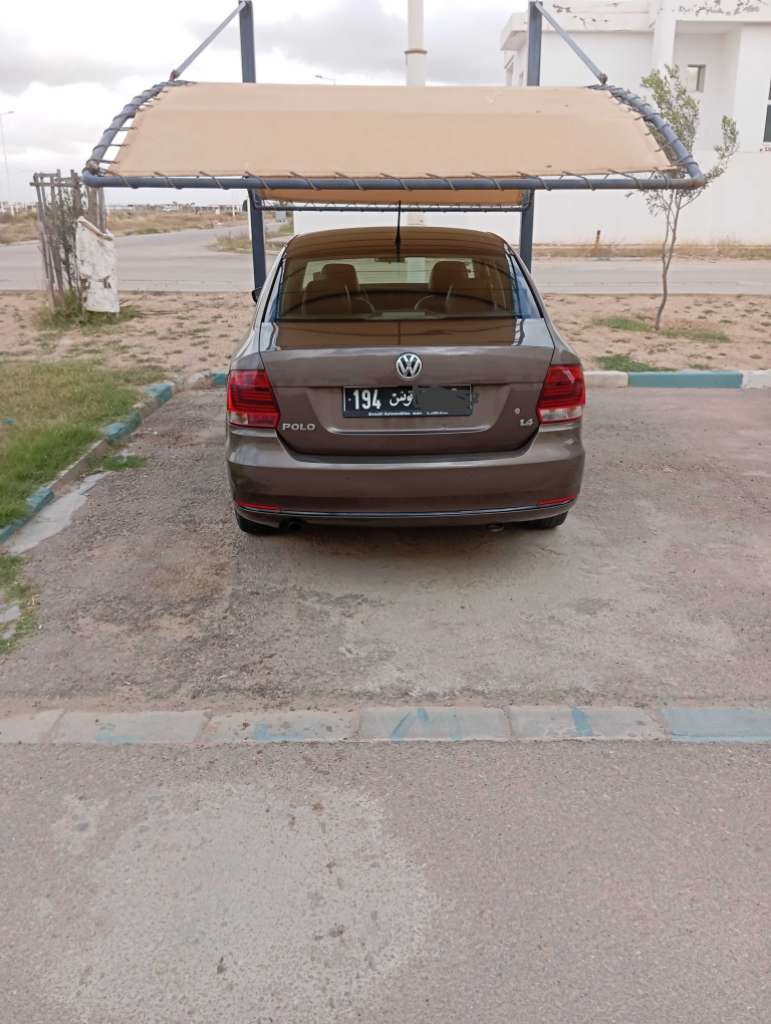 Polo sedan 