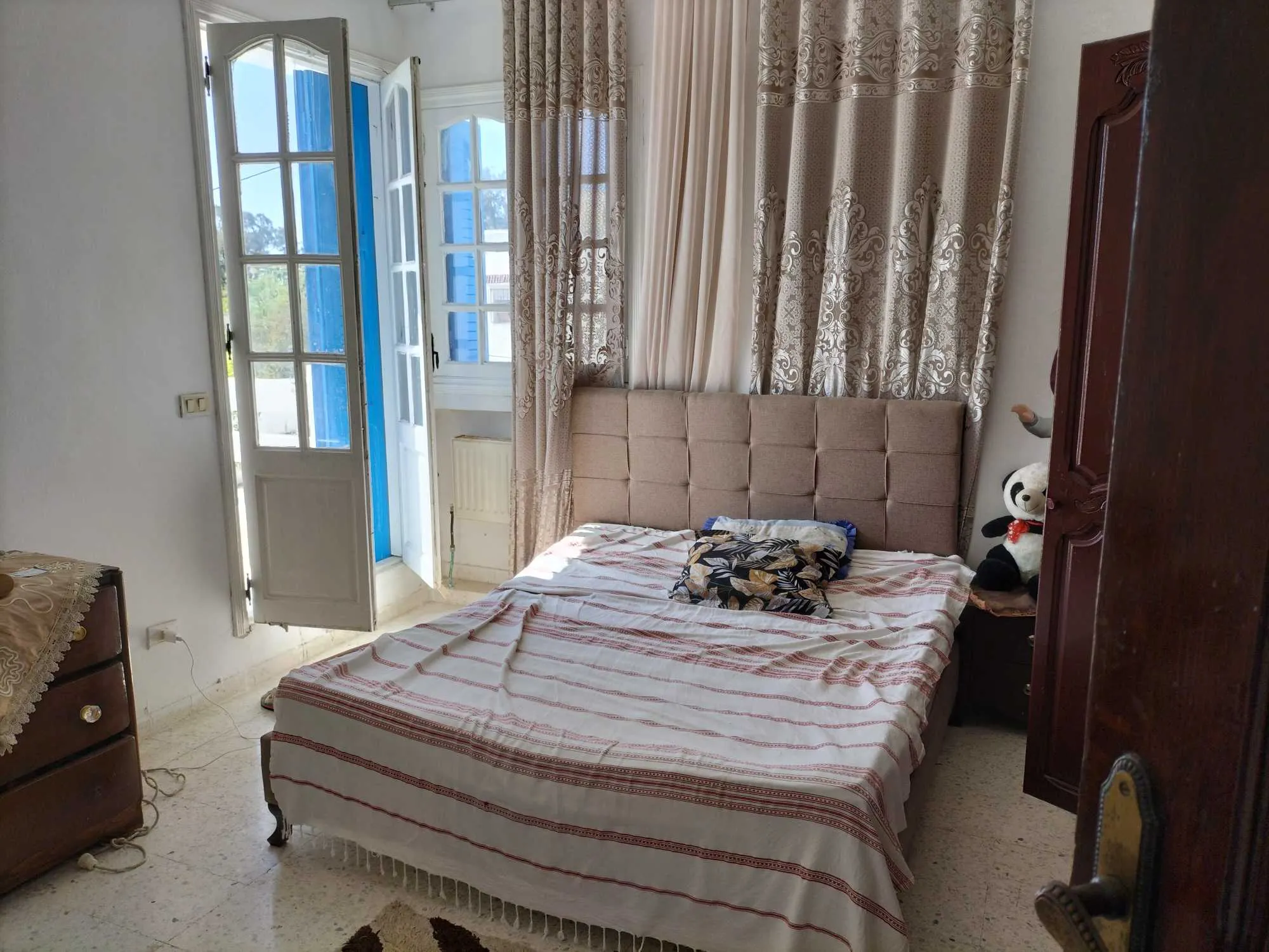 Belle villa sur deux niveaux indépendants, Denden / Manouba