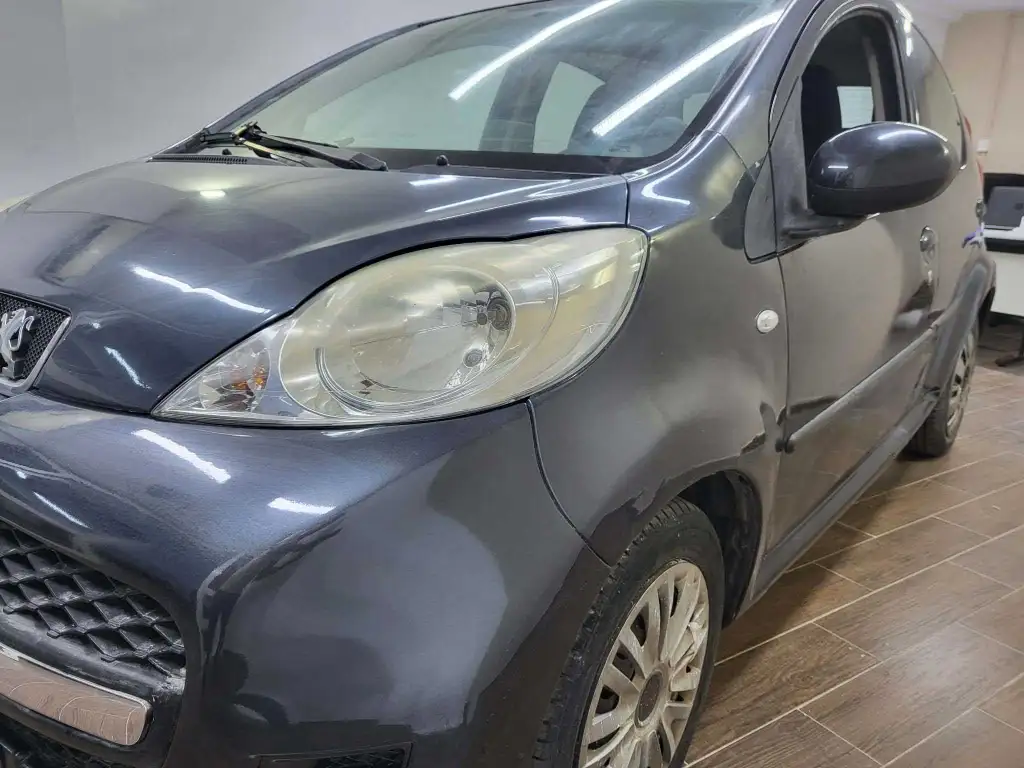 A vendre Peugeot 107