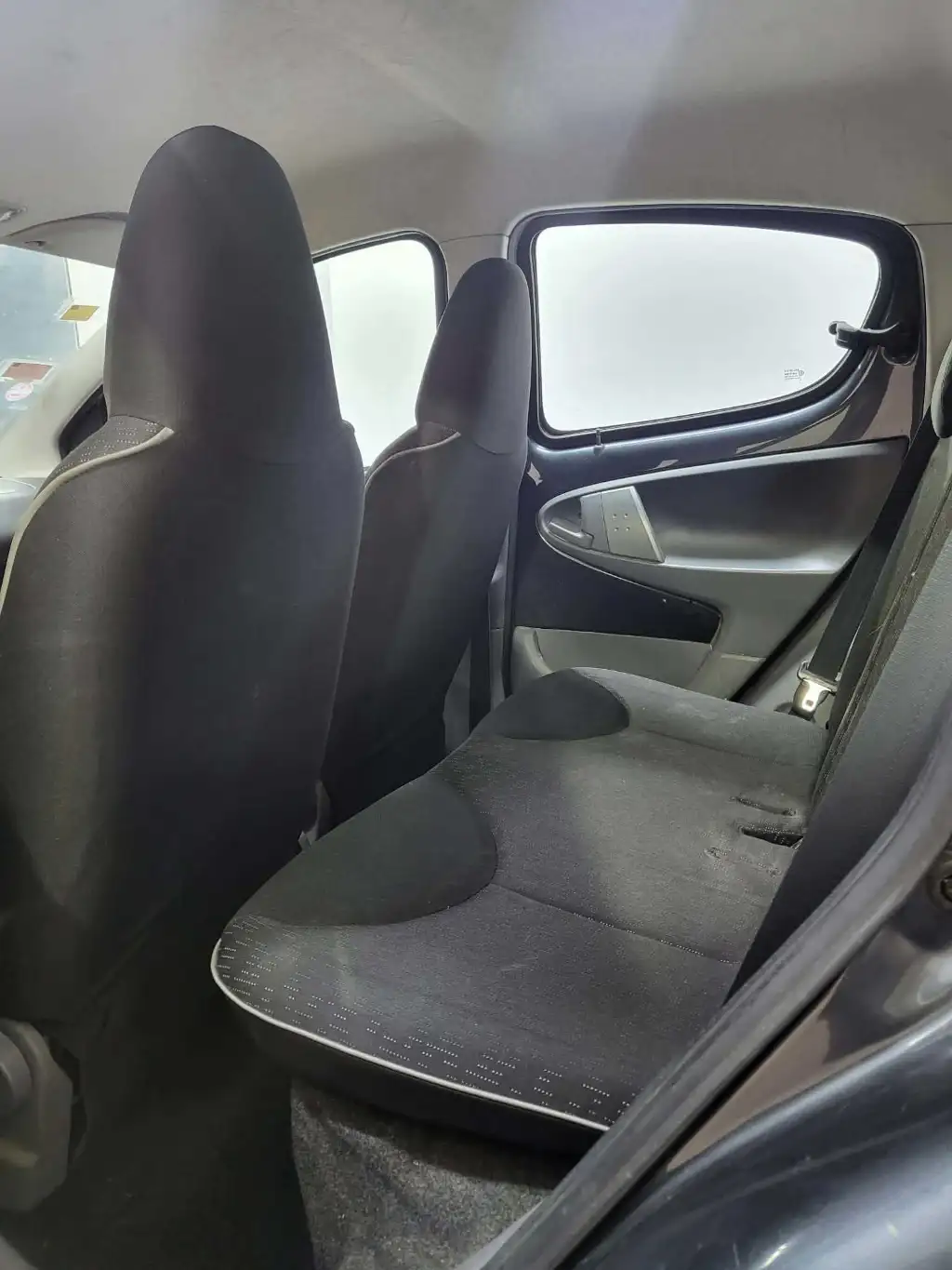 A vendre Peugeot 107