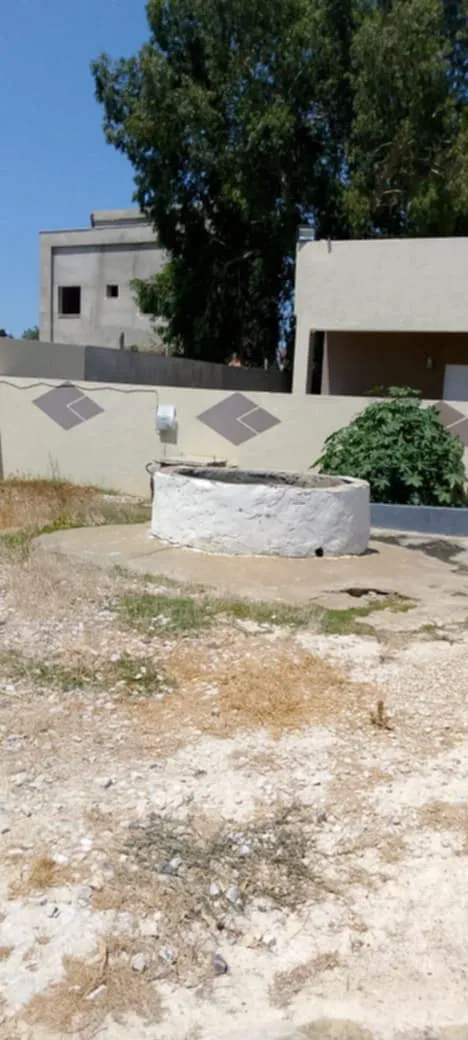 فيرمة للبيع حريزة طريق العالية بنزرت