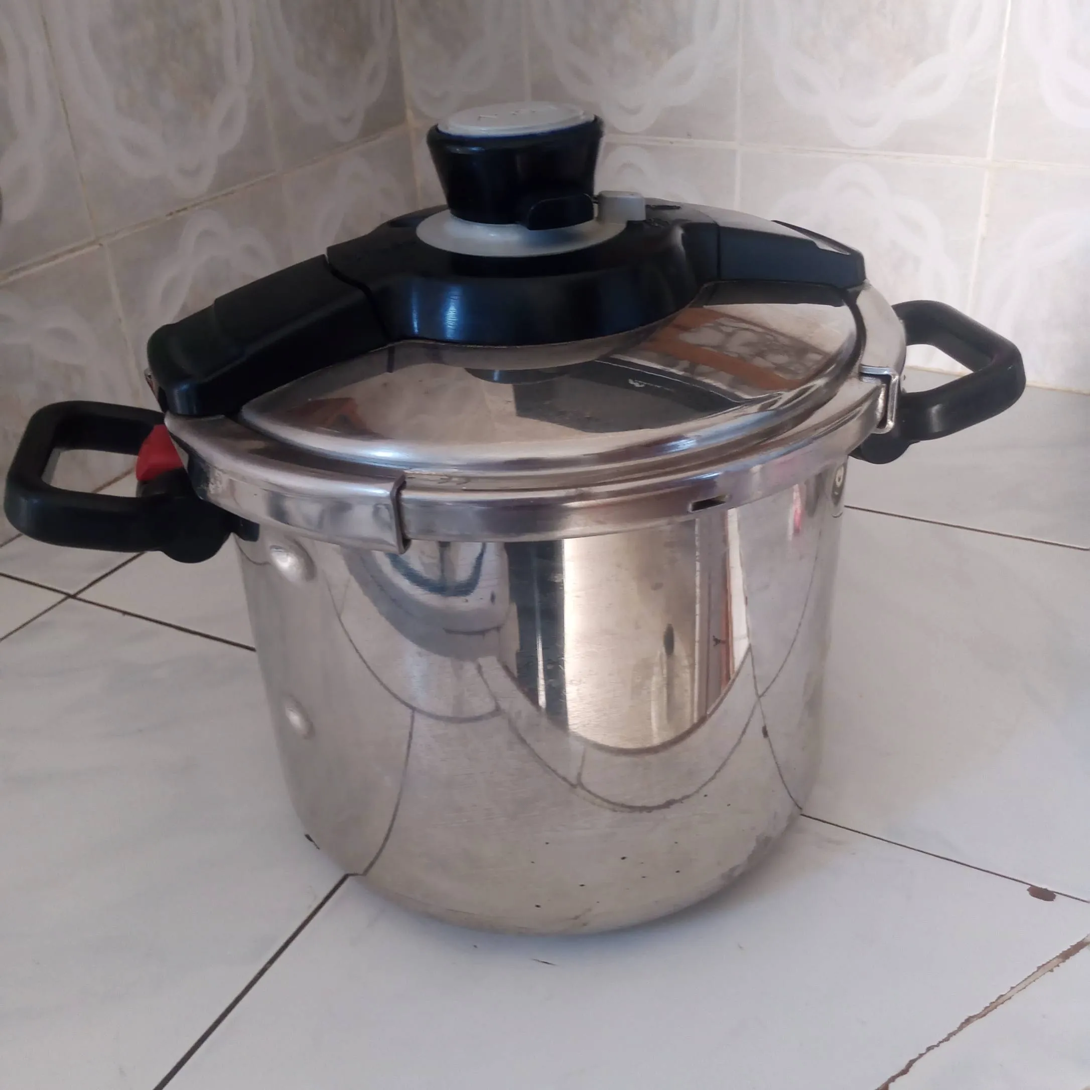 Cocotte SEB 10 litres