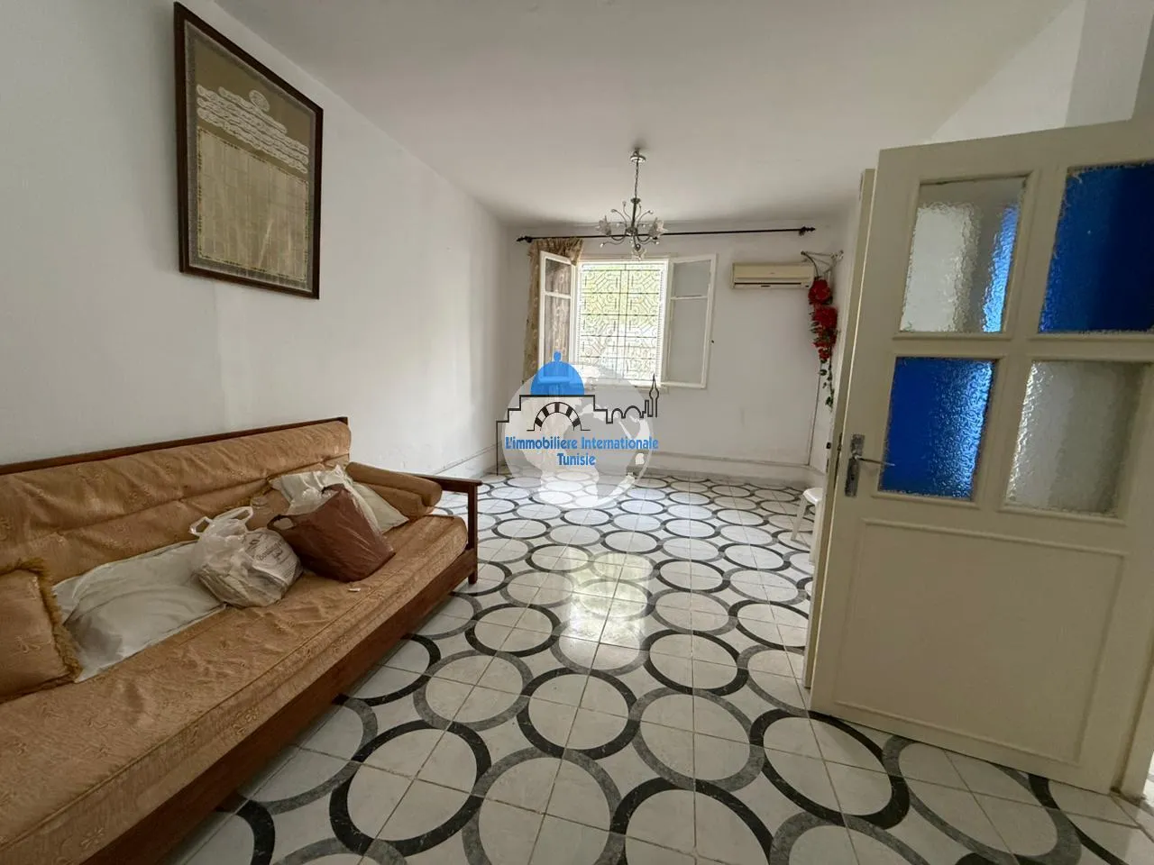 A vendre maison en S+3 style américain à khzema Est