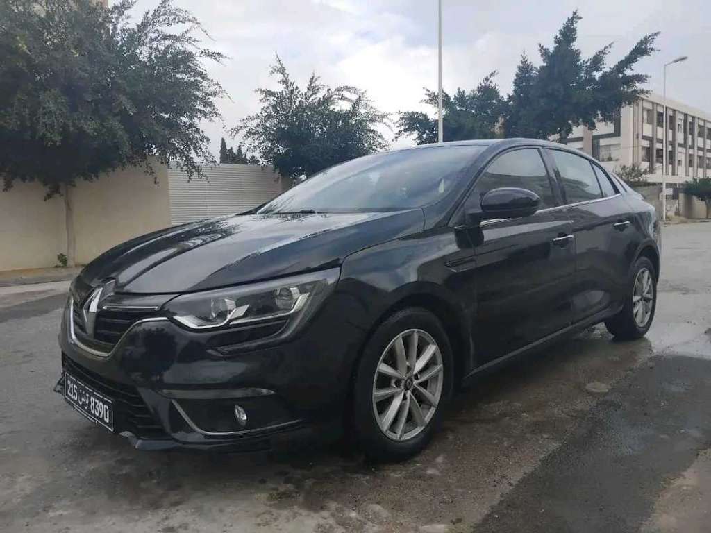 RENAULT MEGANE 4 PREMIÈRE MAIN FULL OPTION