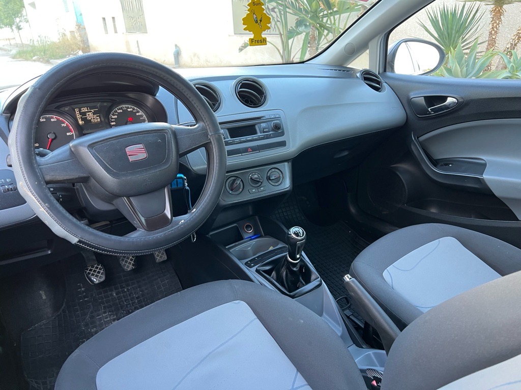 Seat Ibiza 2015 4cv