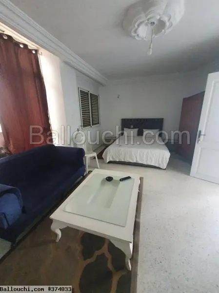 jolie studio s0 a louer 