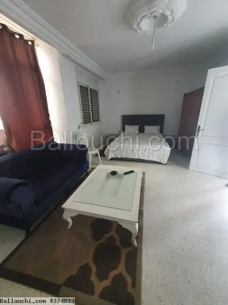 jolie studio s0 a louer 