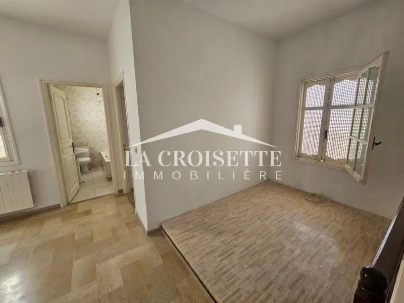 Duplex s+4 avec jardin au Lac1 ZDL0679