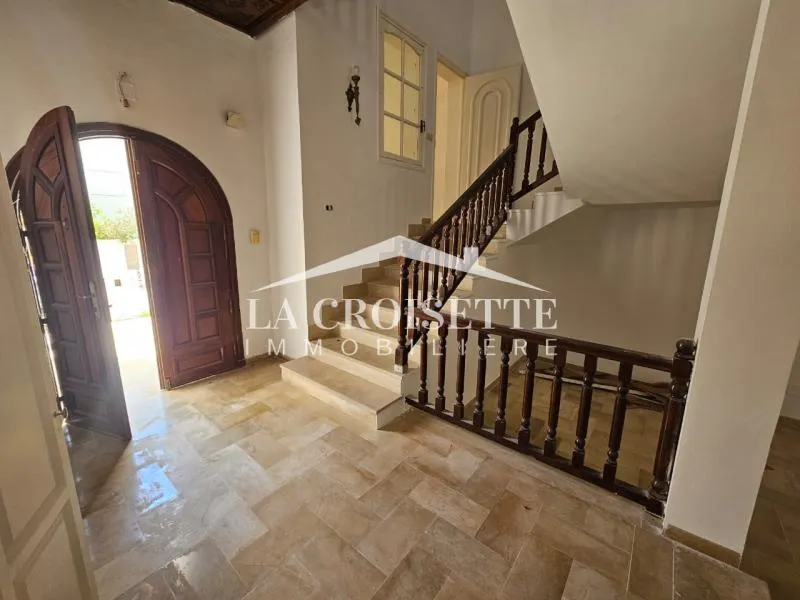 Duplex s+4 avec jardin au Lac1 ZDL0679