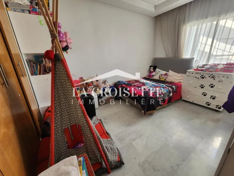 Appartement s+3 aux Jardins de Carthage MAV1847