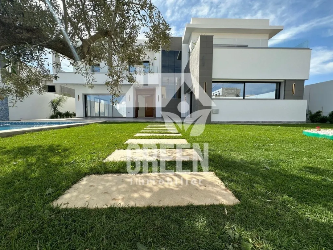 villa " VERSACE "