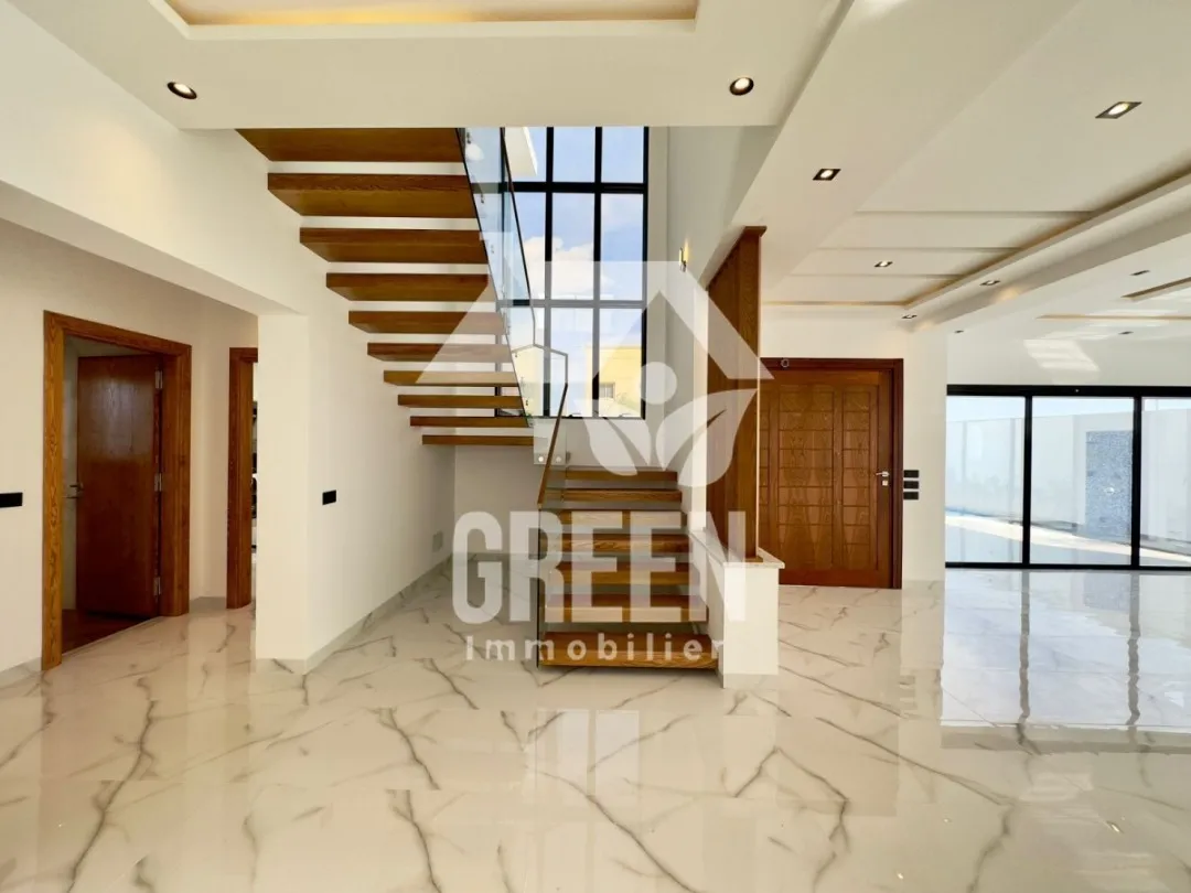 villa " VERSACE "