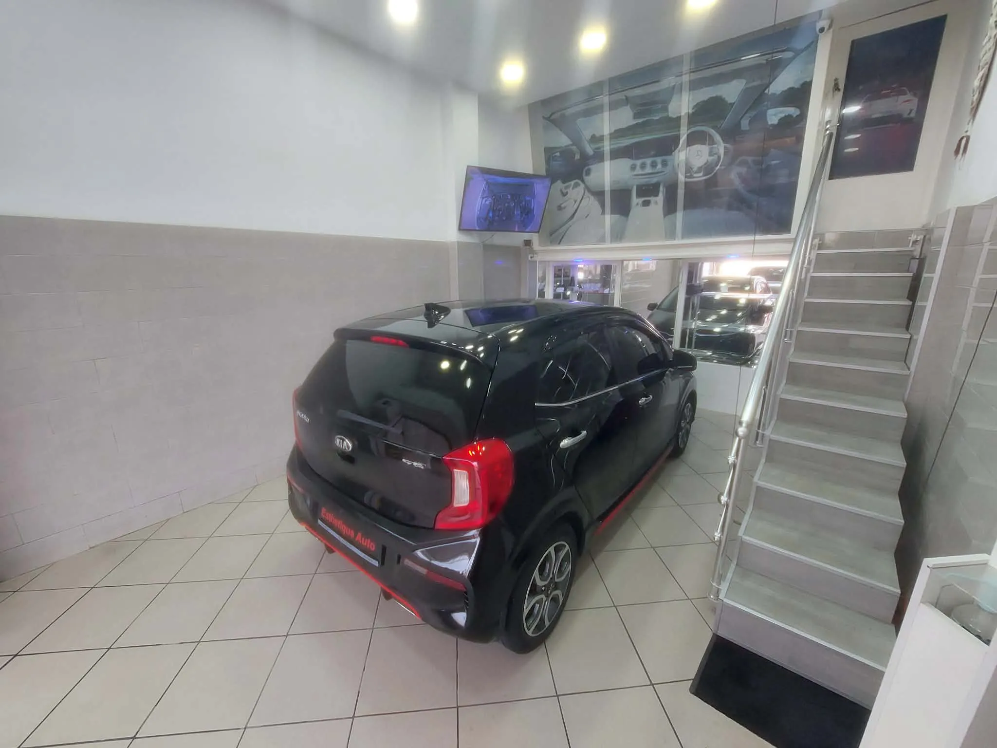 Kia Picanto 65 mille - Tel98479647