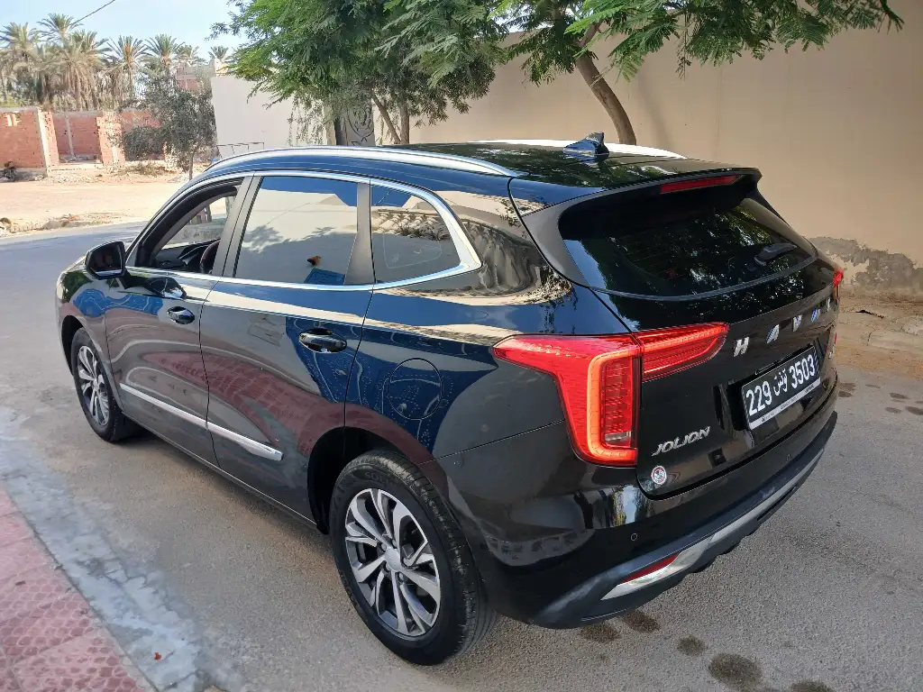HAVAL JOULION 1er main ESSENCE Tel 98 313 594