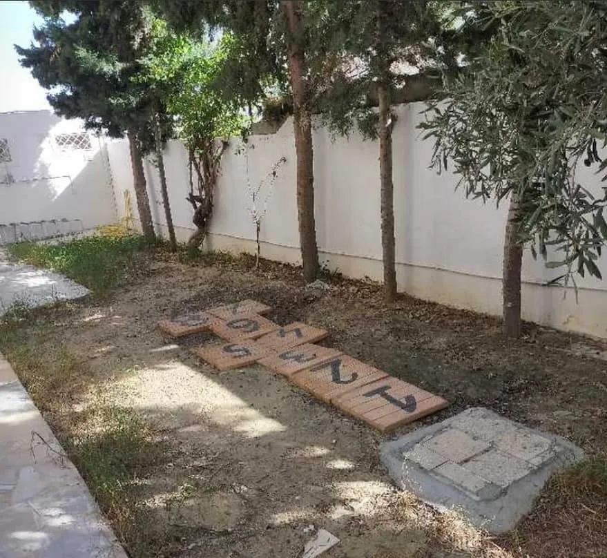 Location S3 vide à Jardin D'el Menzah 2