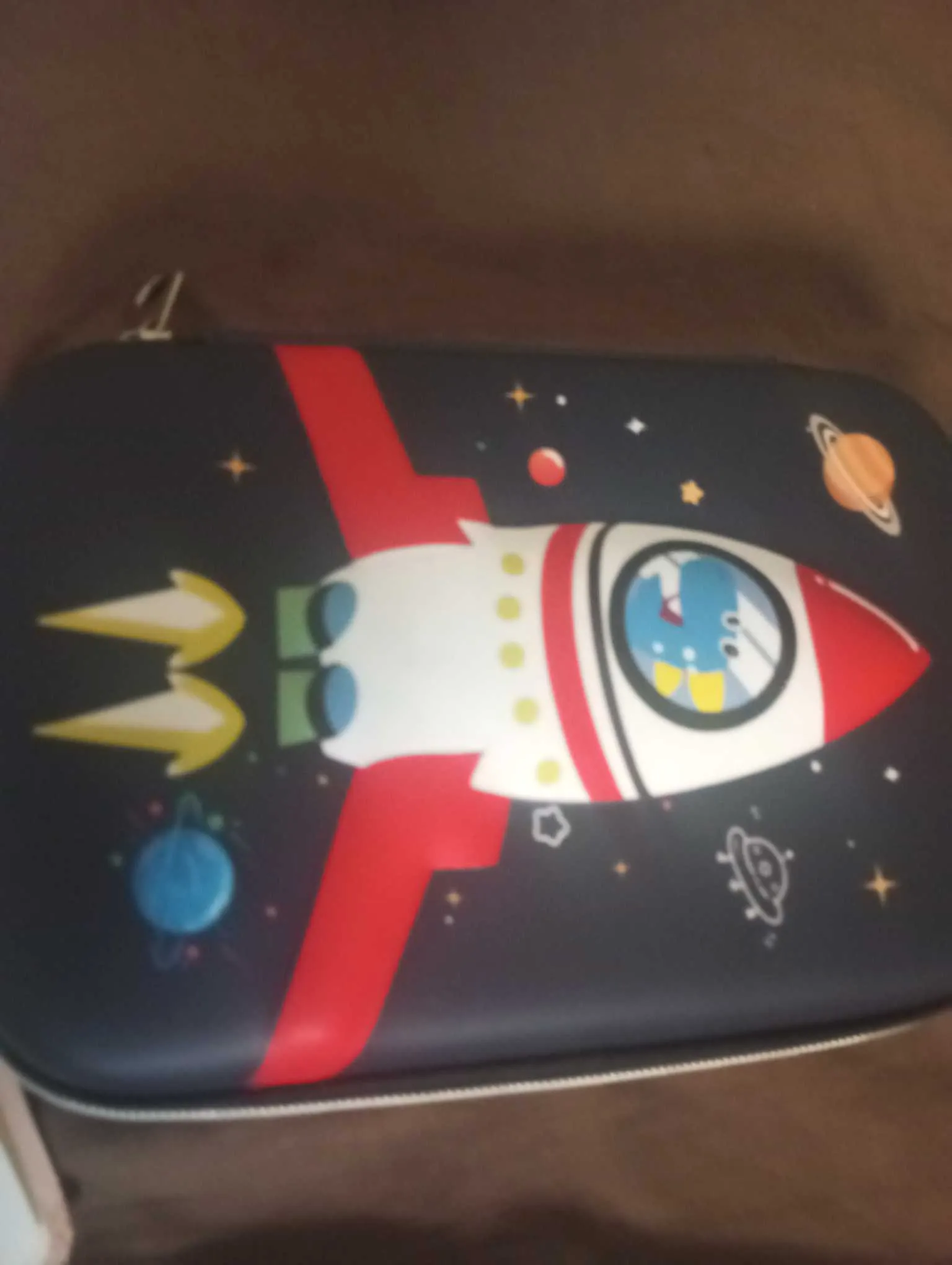 Sac a dos avec trousse avec fourniture scolaire 