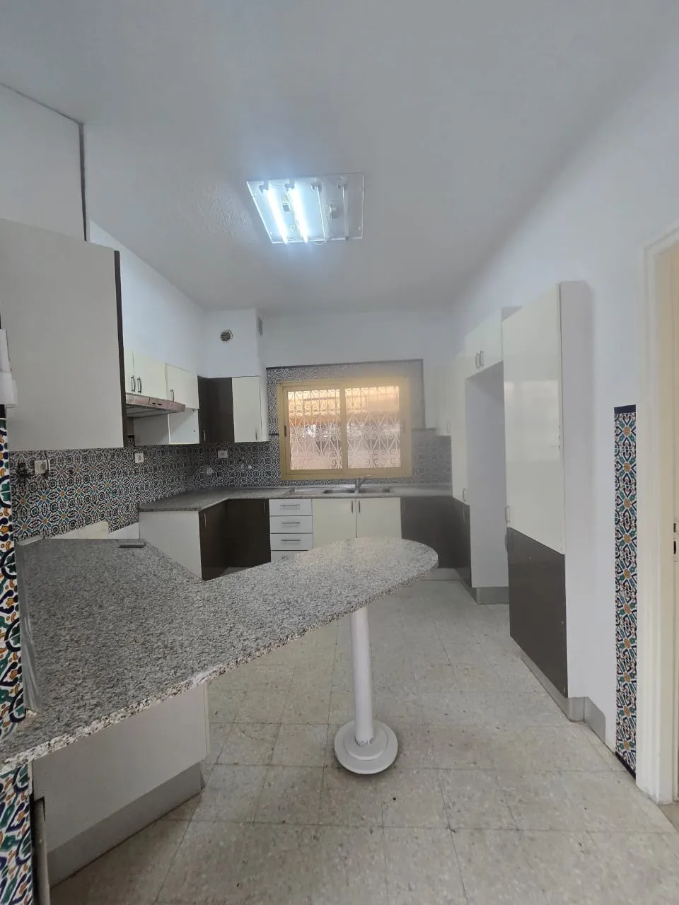 Une belle Villa avec piscine à Kantaoui 