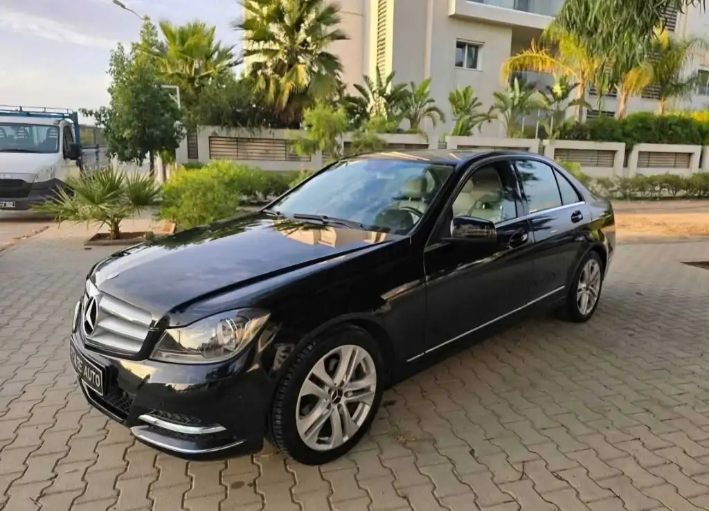đ„ Mercedes-Benz C180 2013 Essence đ„
âïž on accepte l Ă©change des voitures